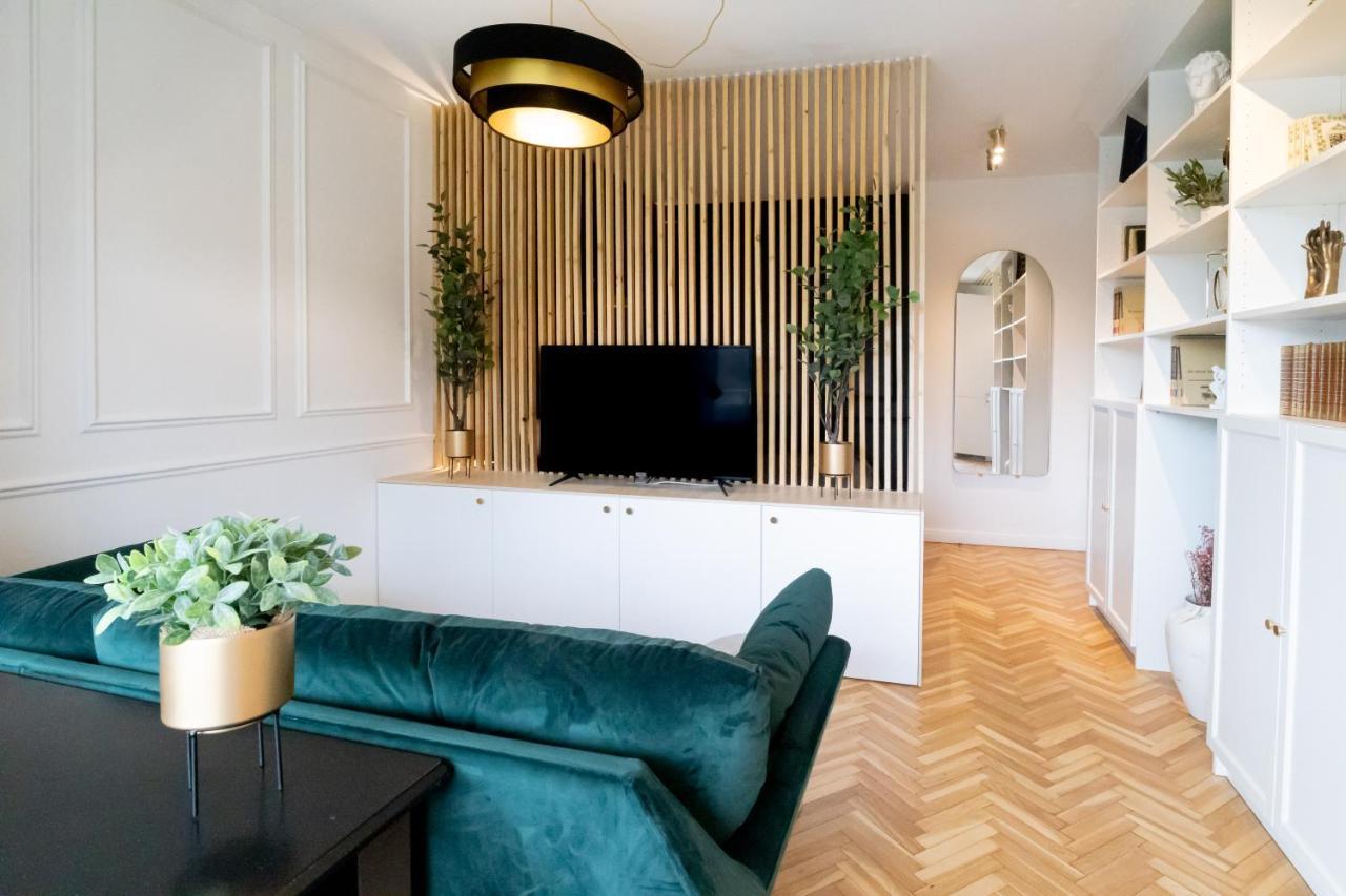 The Green Home - Quiet And Fully Equipped High-End Studio With Parking Courcouronnes Zewnętrze zdjęcie