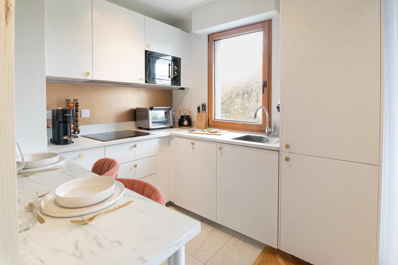 The Green Home - Quiet And Fully Equipped High-End Studio With Parking Courcouronnes Zewnętrze zdjęcie