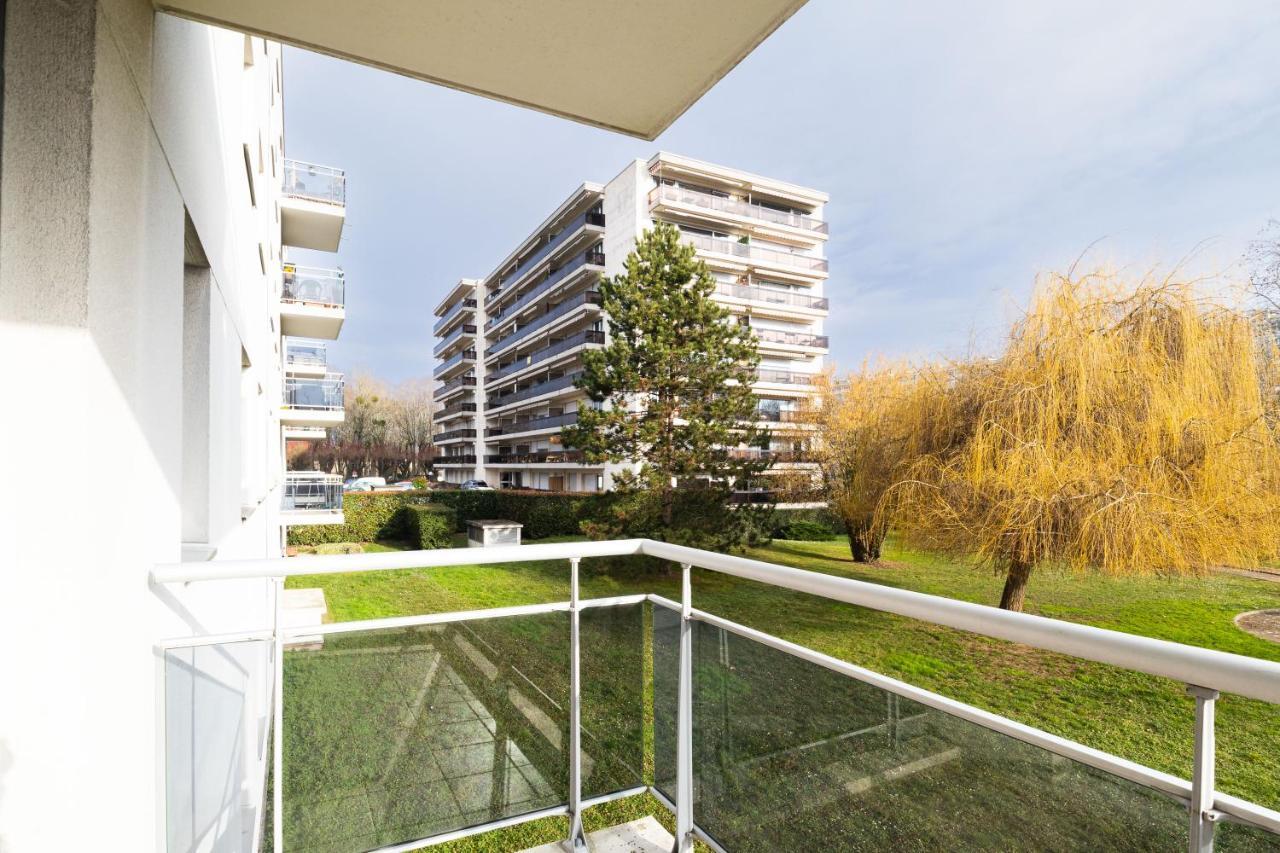 The Green Home - Quiet And Fully Equipped High-End Studio With Parking Courcouronnes Zewnętrze zdjęcie